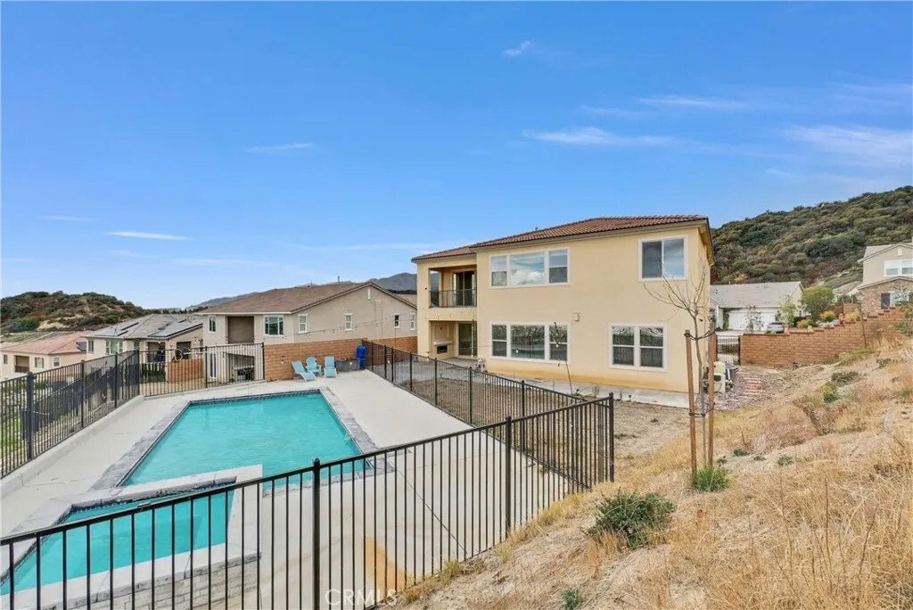 House in Corona, California, United States 4 - 18123052