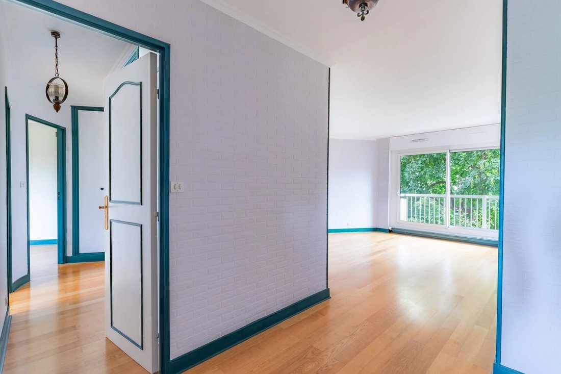 Apartment in Amiraux-Simplon-Poissonniers, Paris 18e Arrondissement, Paris 5 - 18119773