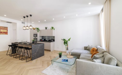 Apartment in Le Port, Nice, France 1