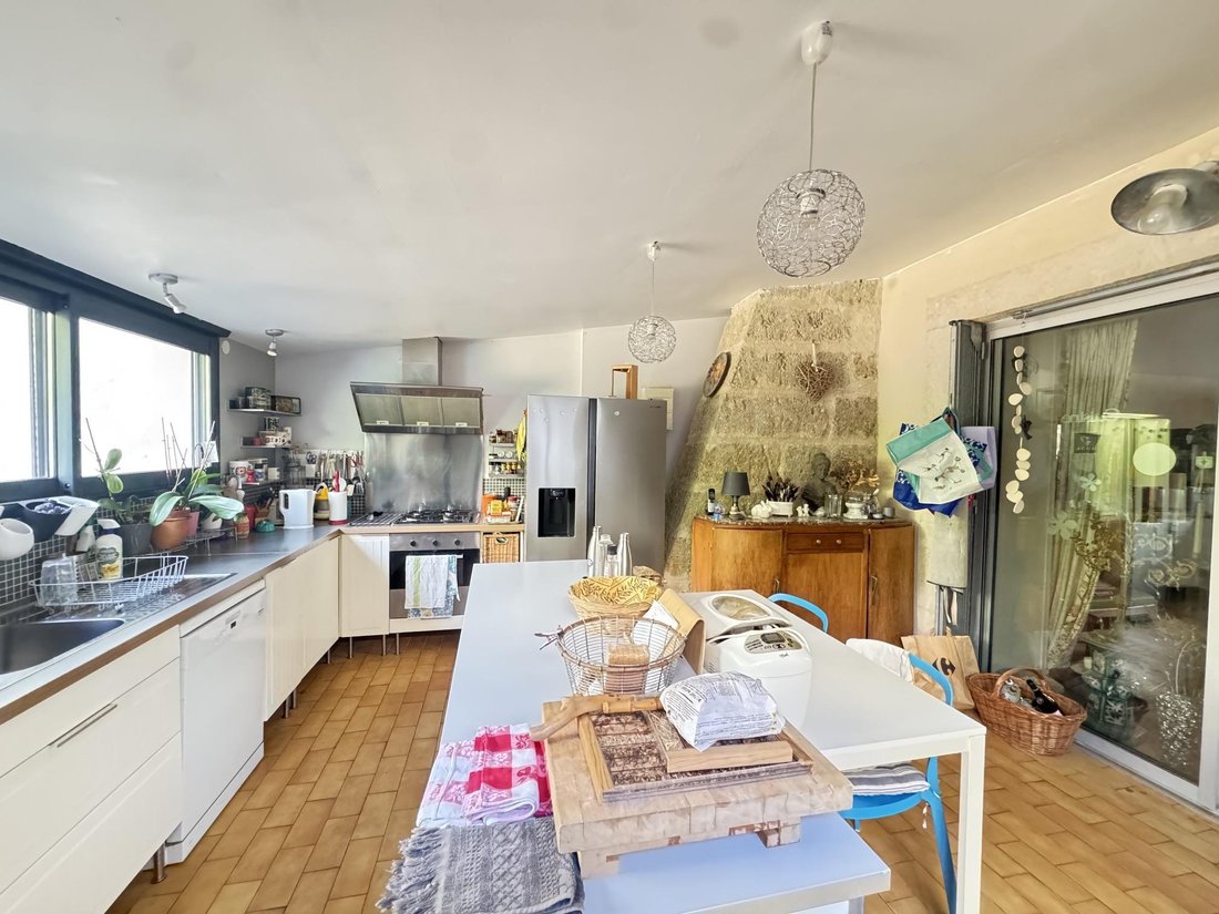 Estate in Cazouls-d'Herault, Occitania, France 4 - 18122574