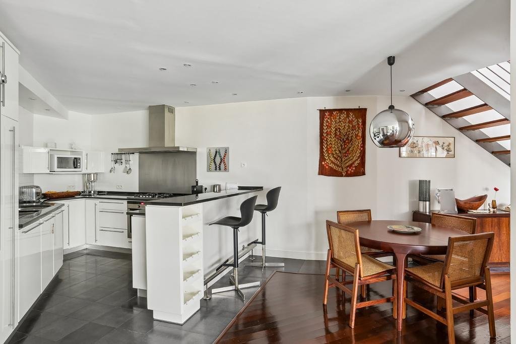 Apartment in Chateau d'Eau-Lancry, Paris 10e Arrondissement, Paris 3 - 18119760