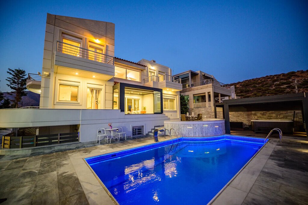 Villa in Kalyvia Thorikou, Attica, Greece 4 - 18123477