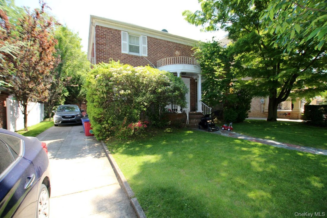 House in New York, New York, United States 2 - 18122030