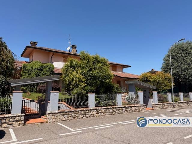 Villa in Pontoglio, Lombardy, Italy 2 - 18087975