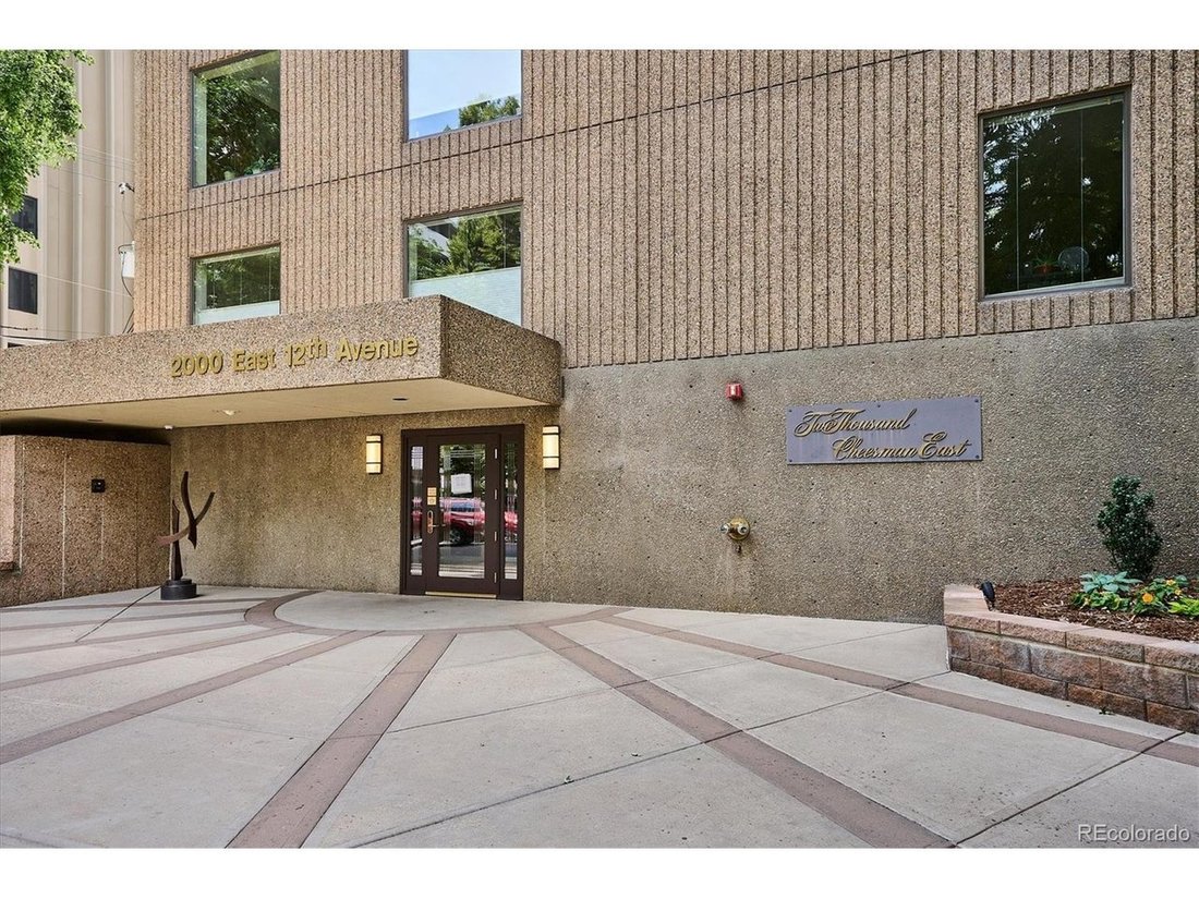 Condo in Denver, Colorado, United States 4 - 18121887