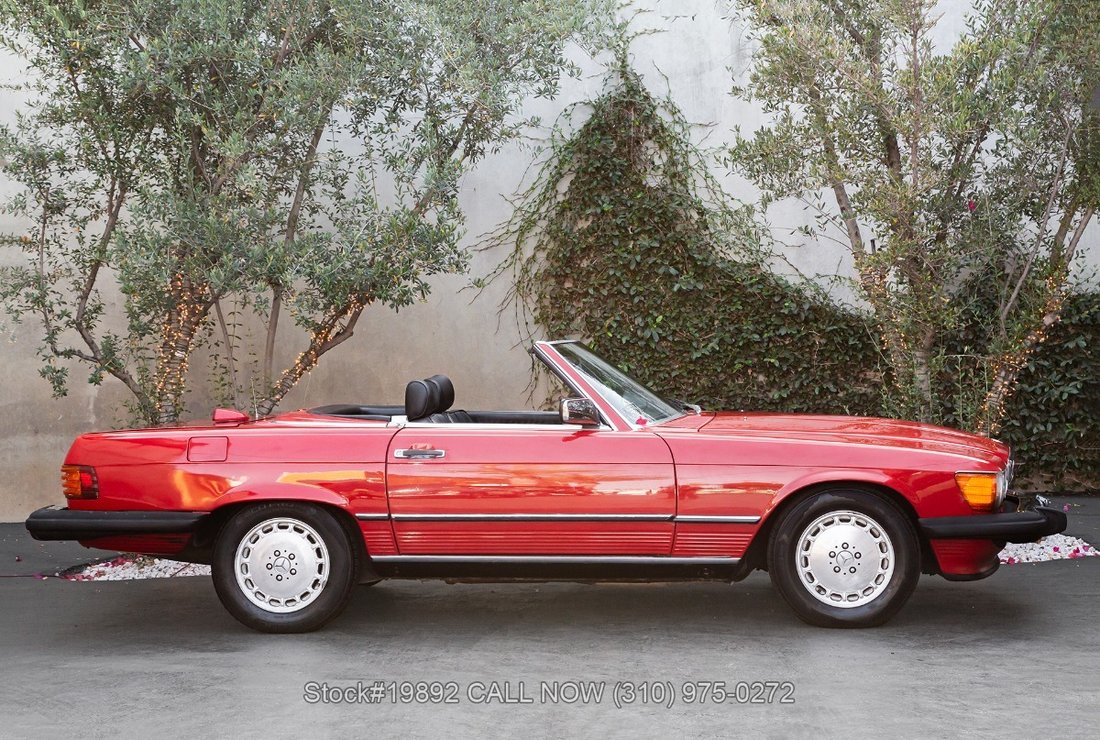 Mercedes-Benz 560SL in Los Angeles, CA 4 - 18120373