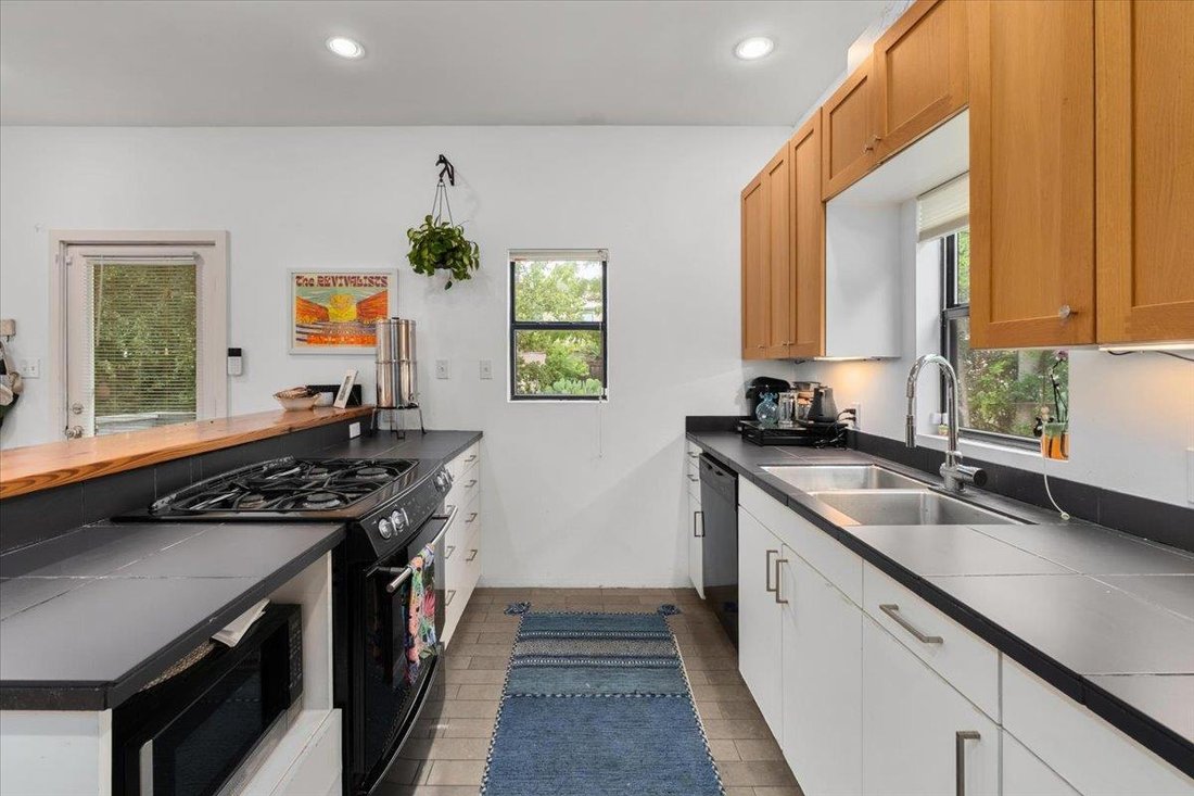 House in Austin, Texas, United States 4 - 18119350