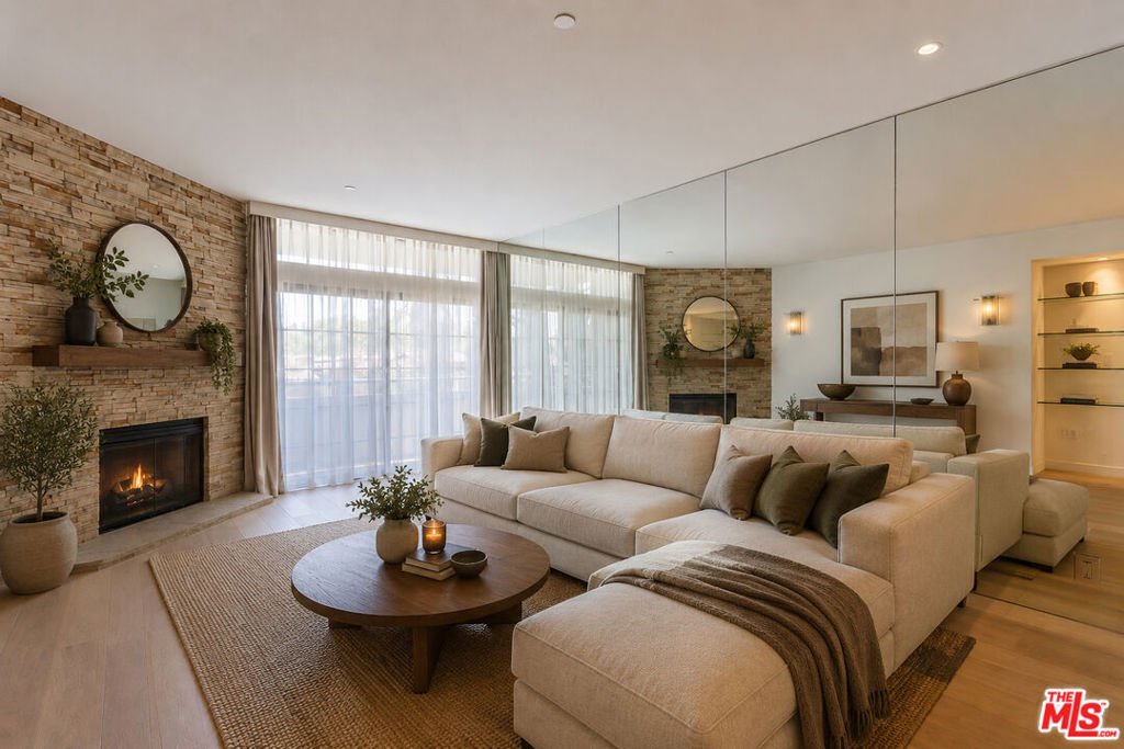 Condo in Beverly Hills, California, United States 5 - 17985030