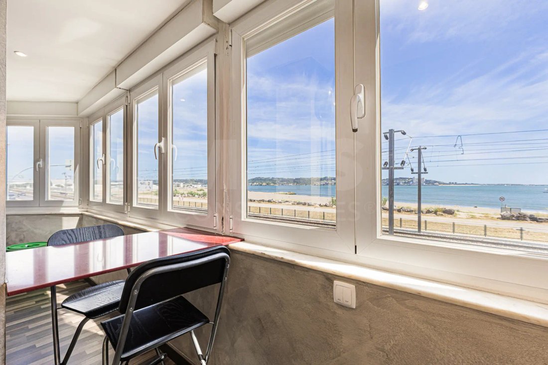 Apartment in Alges, Lisbon, Portugal 5 - 18080237