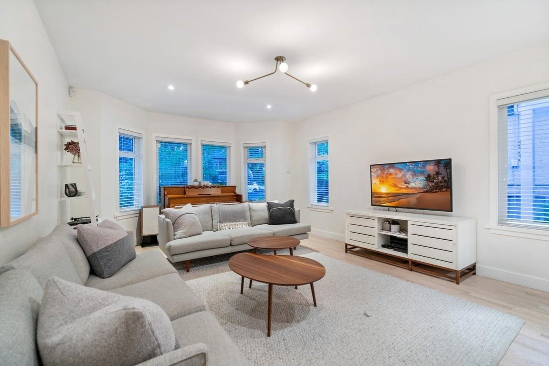 House in Vancouver, British Columbia, Canada 5 - 18123643