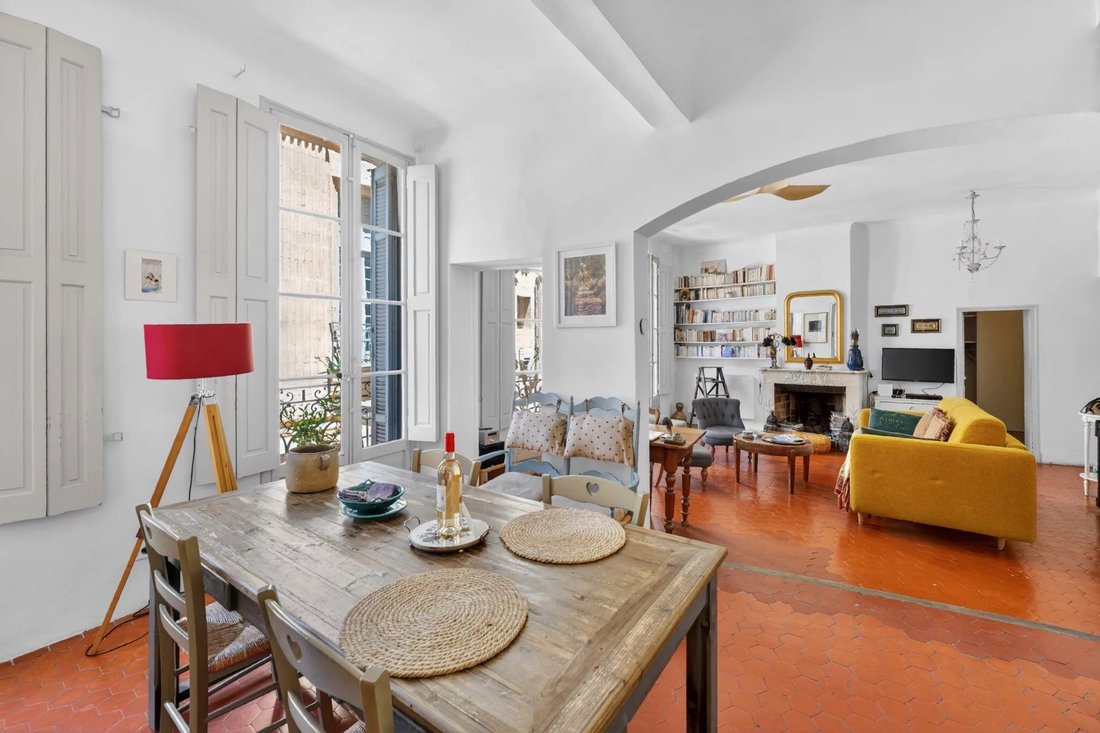 Apartment in Comtale-Cente-Cours Mirabeau, Aix-en-Provence, France 5 - 17896962