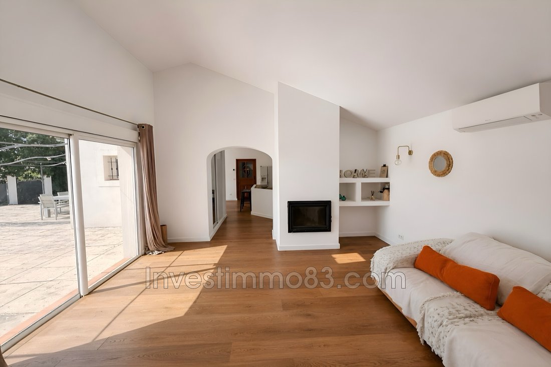 Villa in Greasque, Provence-Alpes-Côte d'Azur, France 5 - 18119662