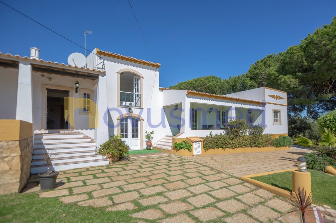 House in Olhos de Agua, Algarve, Portugal 3 - 18123830