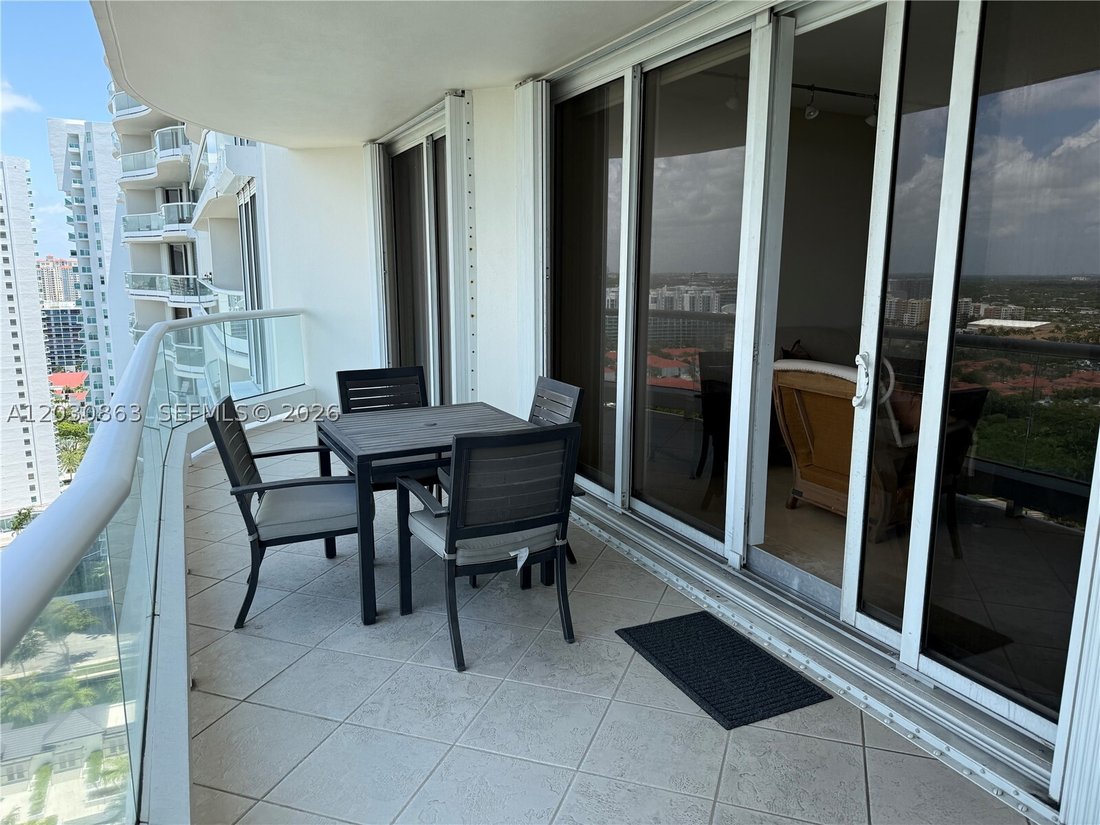 Condo in Golden Beach, Florida, United States 5 - 18123004