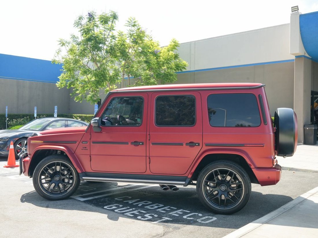 Suv in Costa Mesa, CA, United States 3 - 18103728