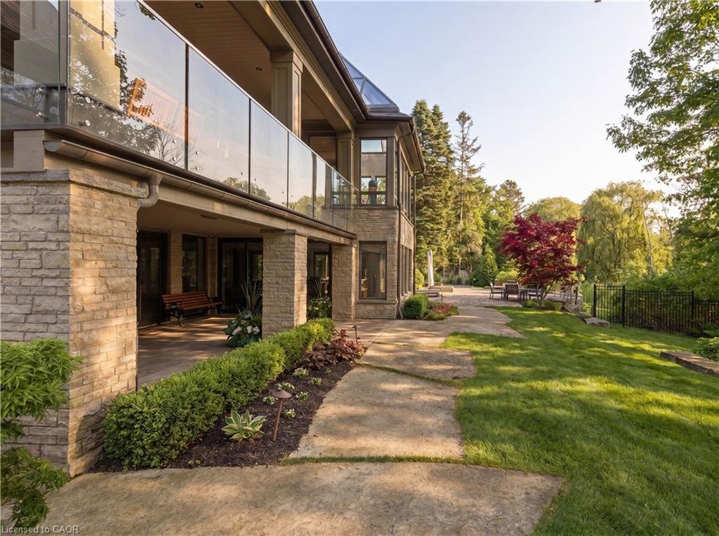 House in Mississauga, Ontario, Canada 5 - 18119084