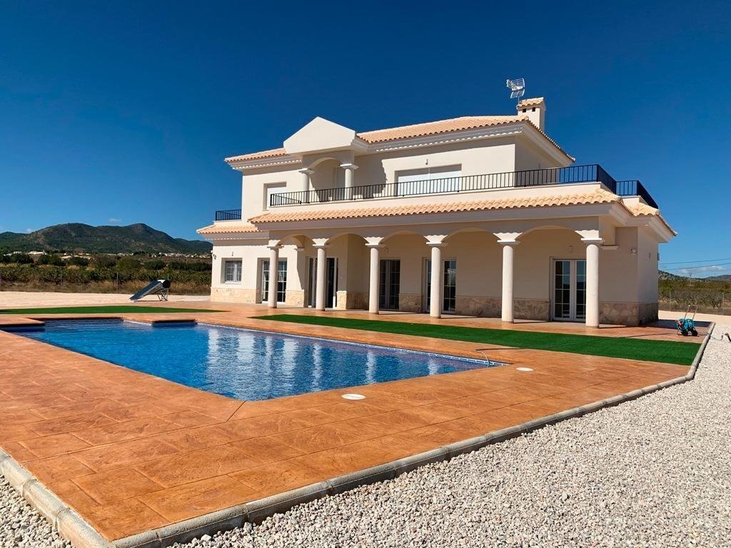 House in el Pinos / Pinoso, Valencian Community, Spain 1 - 18120770