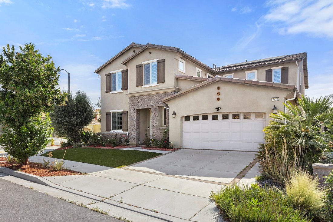 House in Corona, California, United States 1 - 18083934