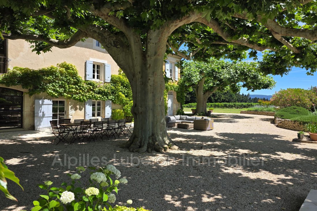 Villa in Nevons-route d'Apt, L'Isle-sur-la-Sorgue, France 1 - 18119649
