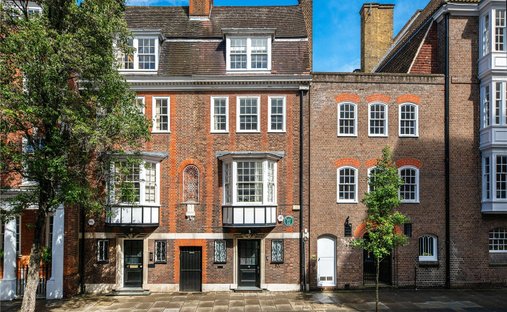 House in Pimlico, Westminster, England 1
