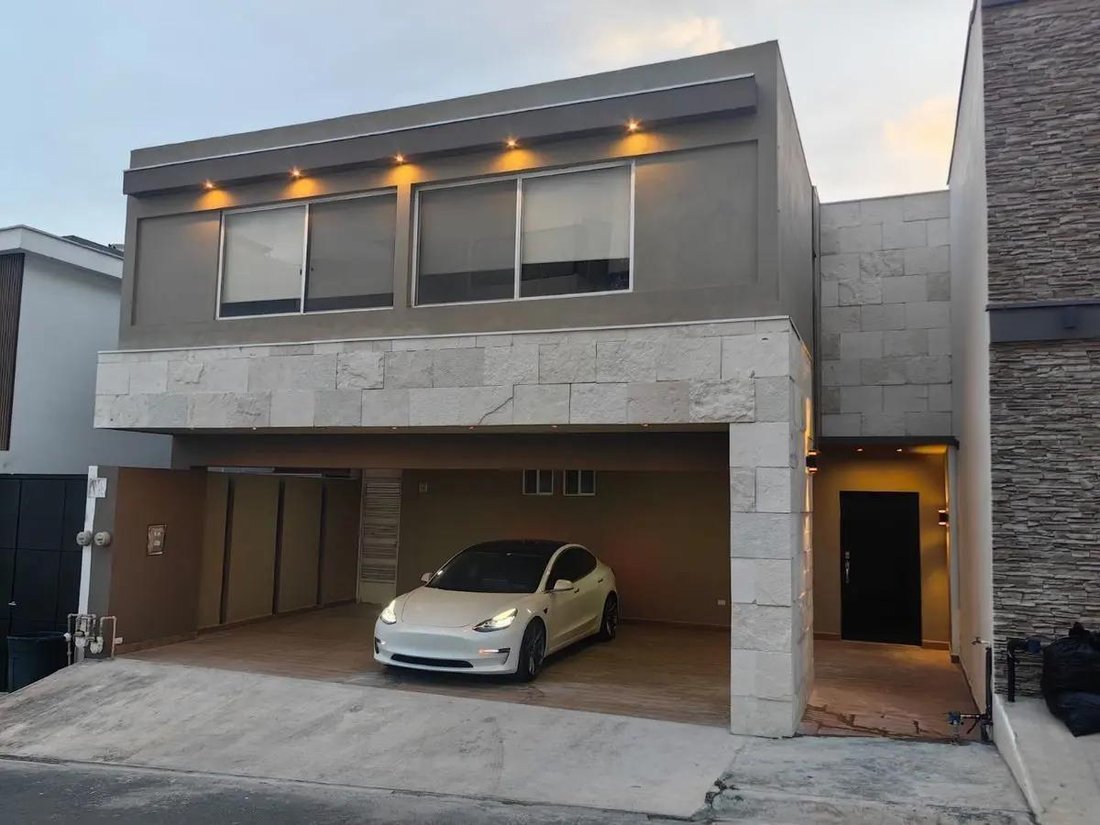 House in Monterrey, Nuevo Leon, Mexico 1 - 18120337