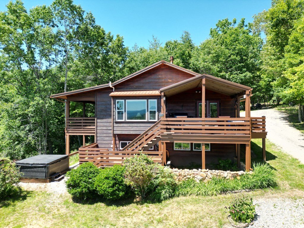 Suches, Georgia, United States 5 - 18121329