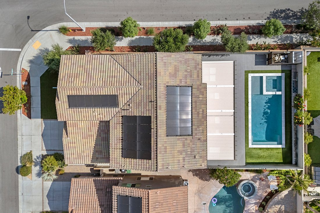 House in Corona, California, United States 5 - 18083934