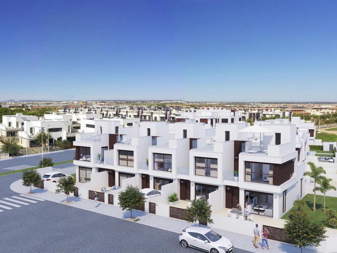 Townhouse in Pilar de la Horadada, Valencian Community, Spain 1 - 18120870