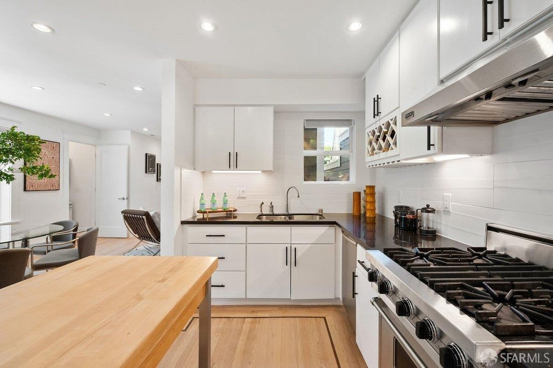 Condo in San Francisco, California, United States 5 - 18121348