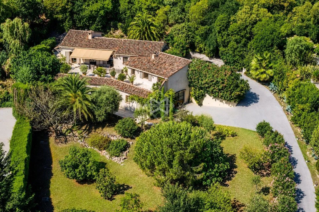 Villa in Quartiers Est les Salettes-Les Campons, La Colle-sur-Loup, France 4 - 16119380