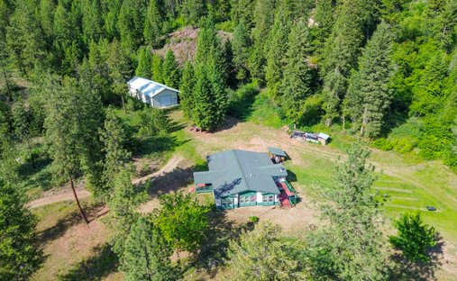 Land in Kettle Falls, Washington, United States 1