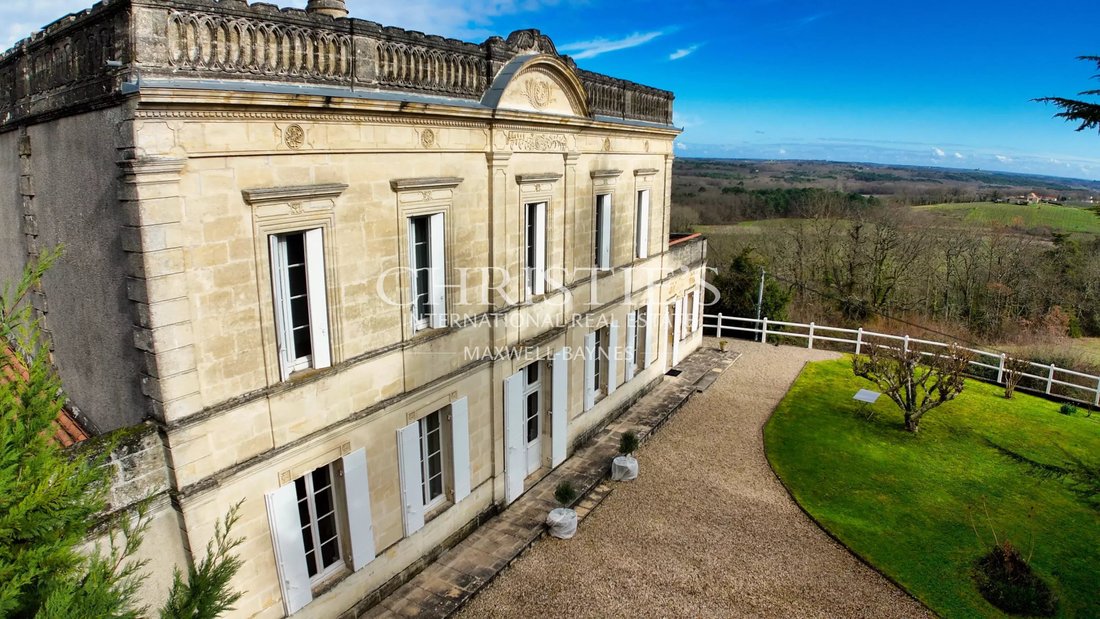 House in Saint-Émilion, Nouvelle-Aquitaine, France 1 - 16766411