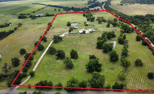 Land in Cameron, Texas, United States 1