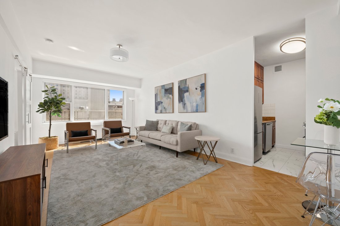 Co Op in New York, New York, United States 2 - 18119997