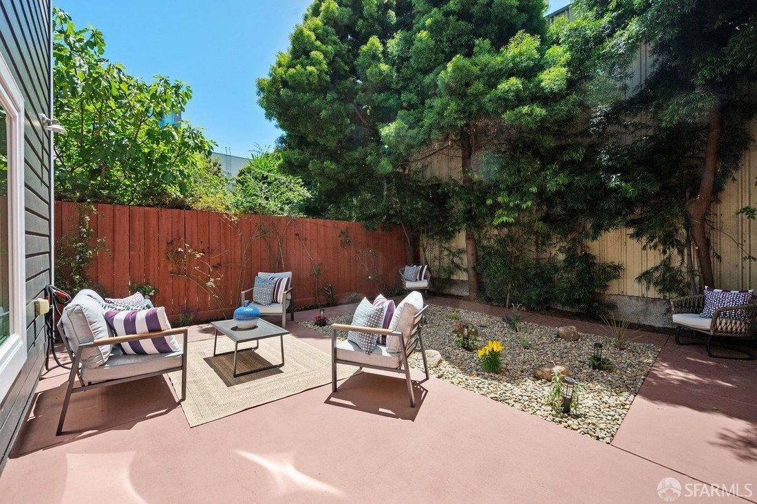 Condo in San Francisco, California, United States 2 - 18121348
