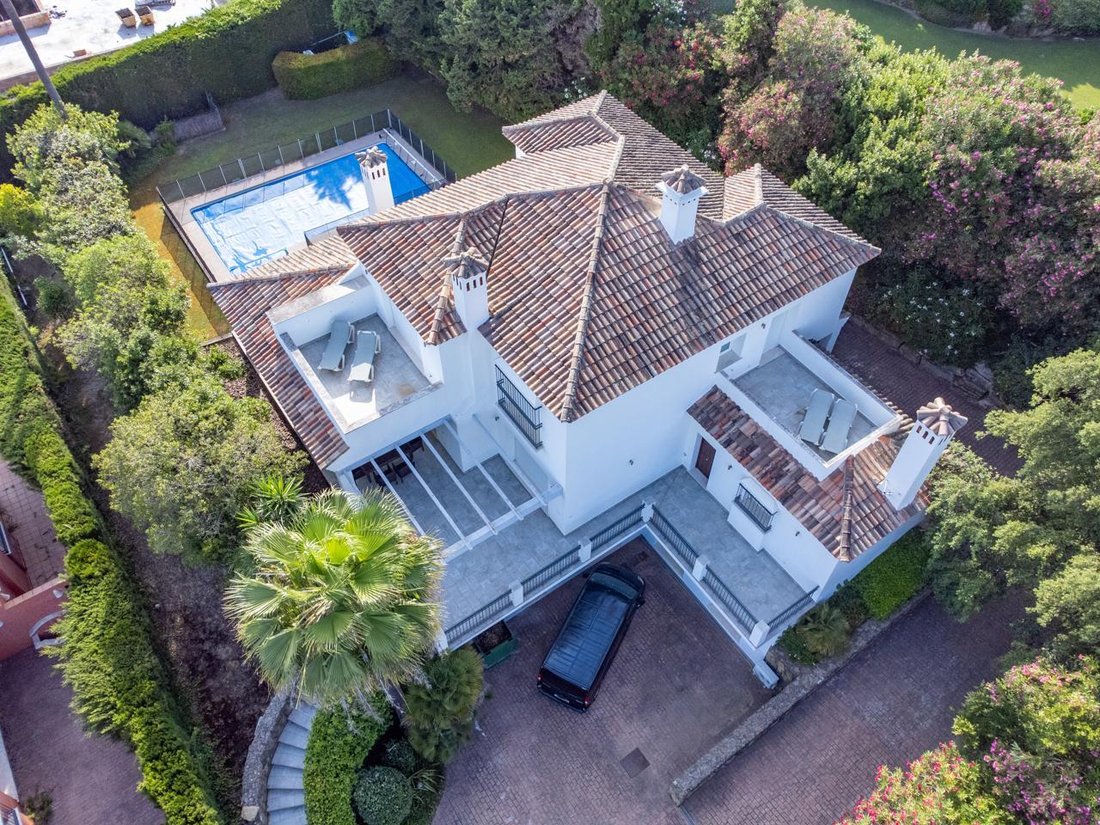 Villa in Sotogrande, San Roque, Andalusia 2 - 15808951