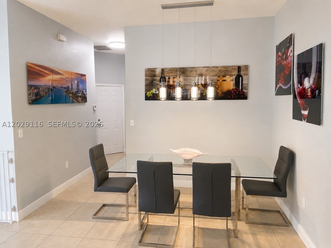 House in West Miami, Florida, United States 3 - 18065931