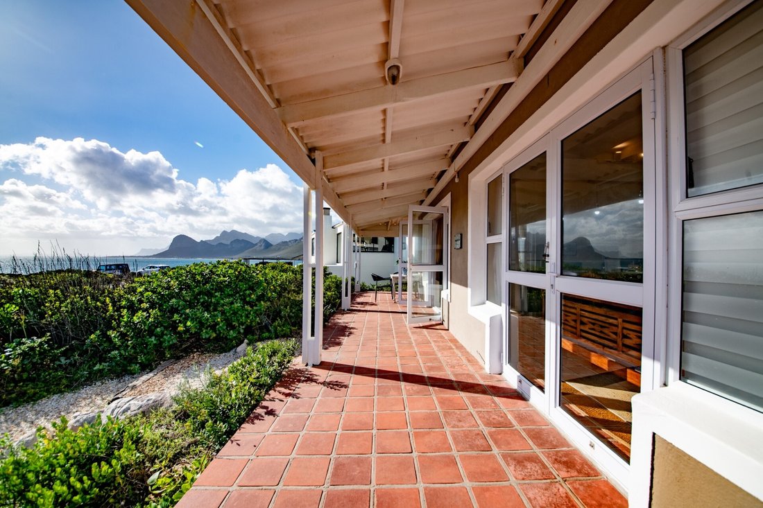 House in Overstrand Local Municipality, Western Cape, South Africa 5 - 18123451
