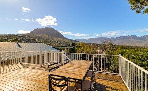 House in Greenway Rise, Cape Town, Western Cape 1
