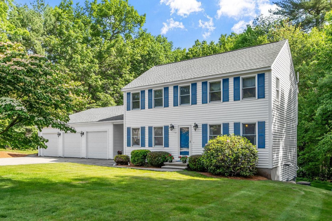 House in Tyngsborough, Massachusetts, United States 1 - 18120407