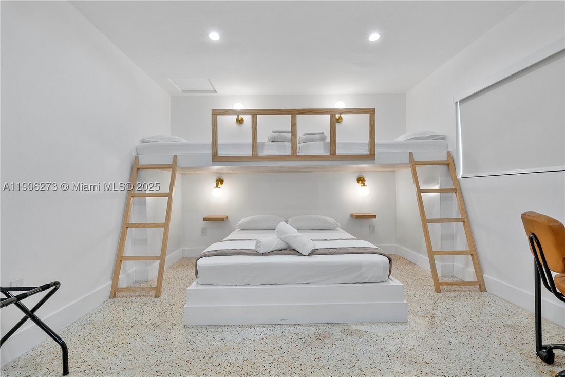 Apartment in Miami, Florida, United States 1 - 16638405