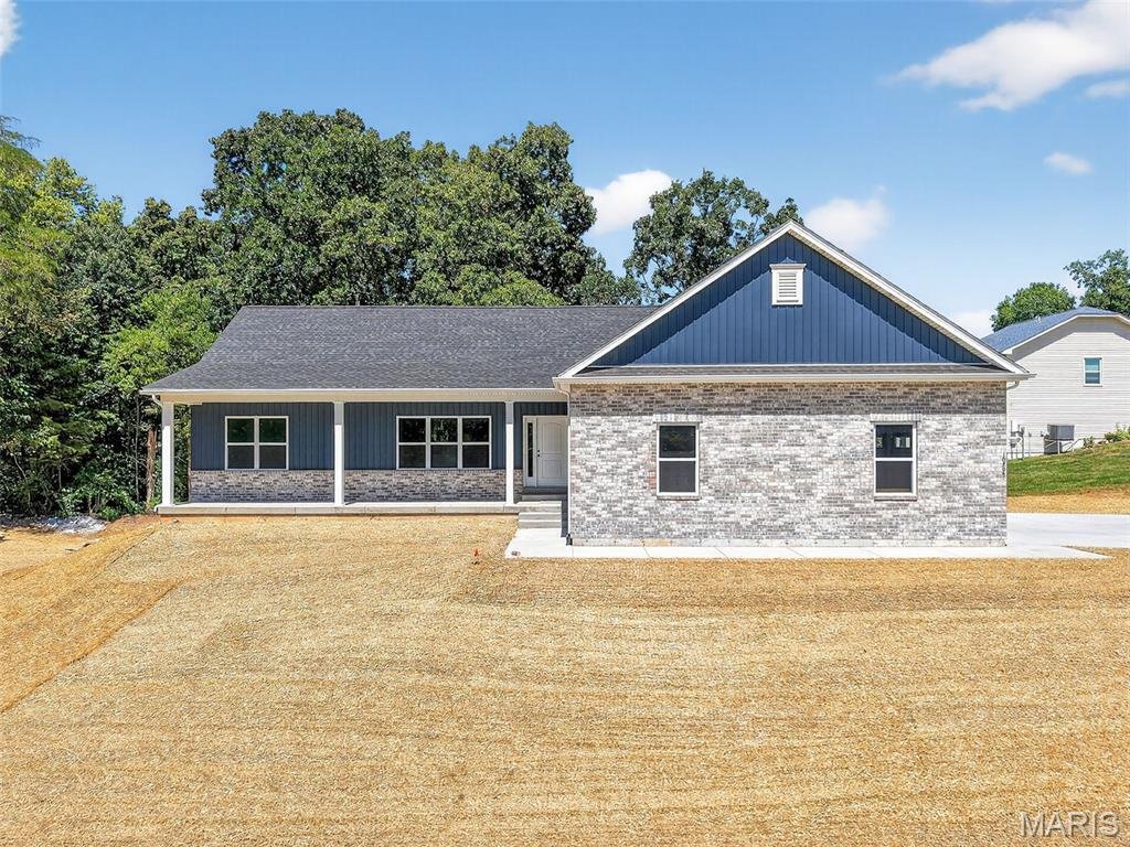 House in Troy, Missouri, United States 1 - 18121748