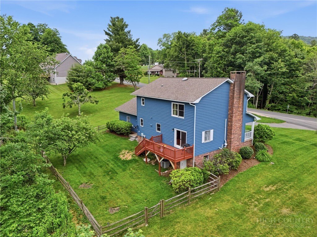 House in Boone, North Carolina, United States 2 - 18044114