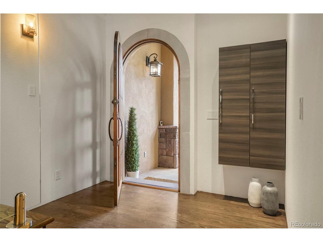 Townhouse in Colorado Springs, Colorado, United States 3 - 18121795