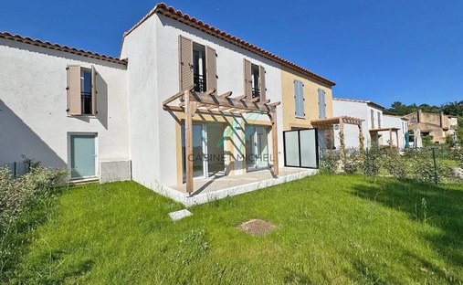 Villa in Opio, Provence-Alpes-Côte d'Azur, France 1