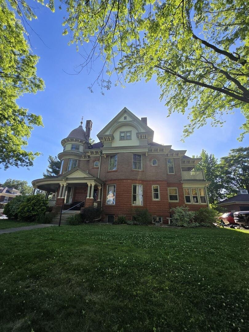 House in Monmouth, Illinois, United States 2 - 18123175