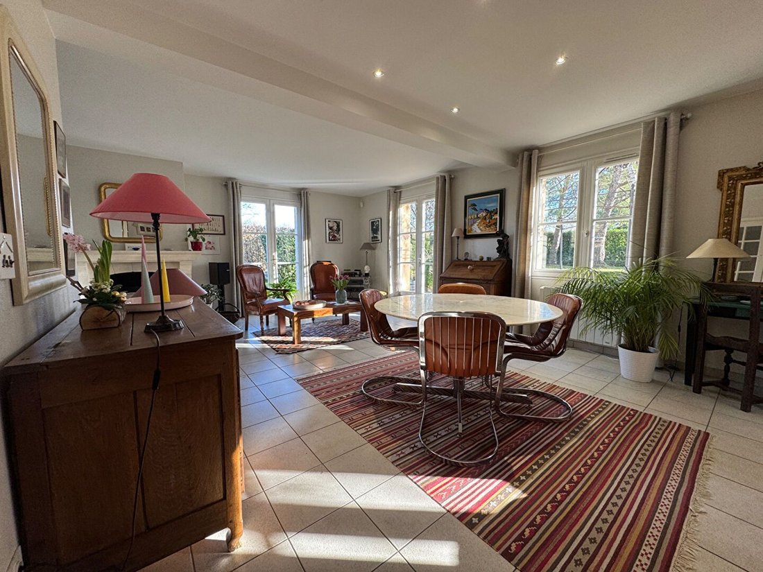 Maison à Montfort-l'Amaury, Île-de-France, France 3 - 18122383