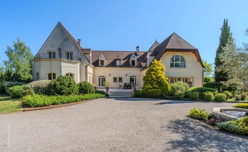 Villa in Gouvieux, Hauts-de-France, France 1