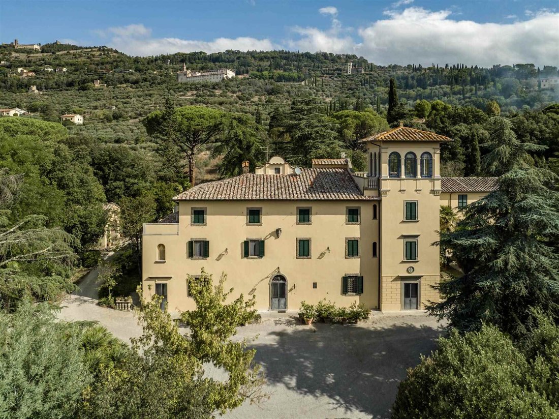 Villa in Montanare, Cortona, Tuscany 3 - 18123010