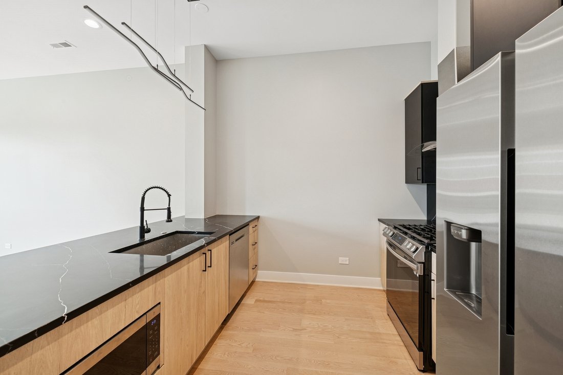 Condo in Chicago, Illinois, United States 4 - 18123143